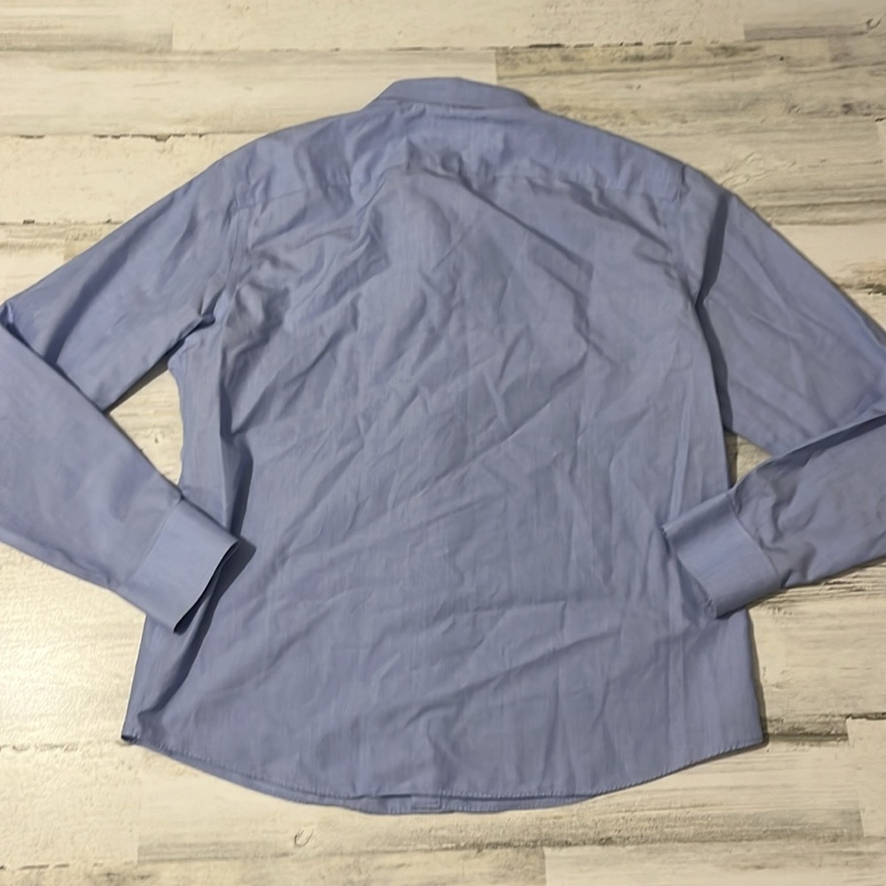 Untickit Blue Button Down Size Large - image 5